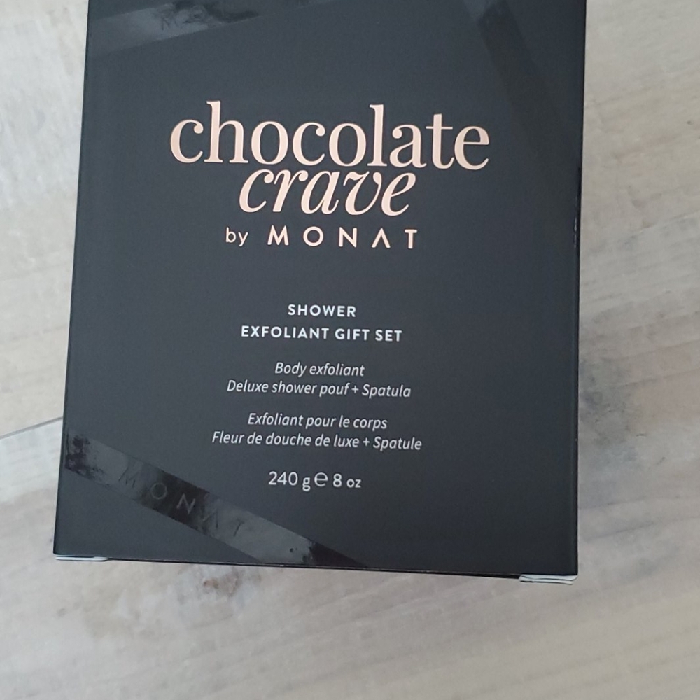 Monat Chocolate Crave Shower set